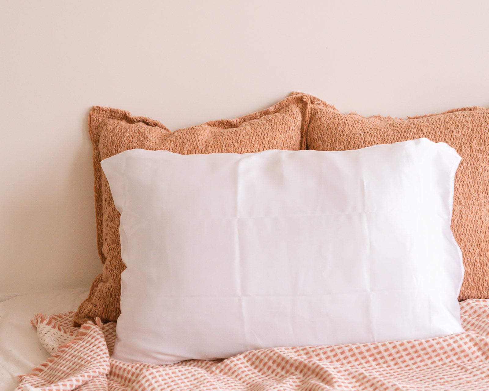 Satin Pillowcase - Pearl White